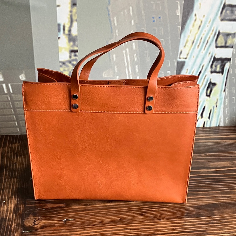 Mark & Graham Essential Leather Large Brown Tote with “SAM” Personalization NWOT - Picture 2 of 9